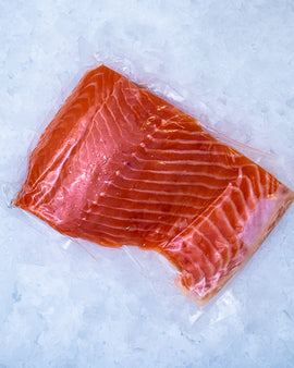 Let saltet laksefilet